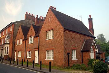 31 to 33 Bedford Street May 2012